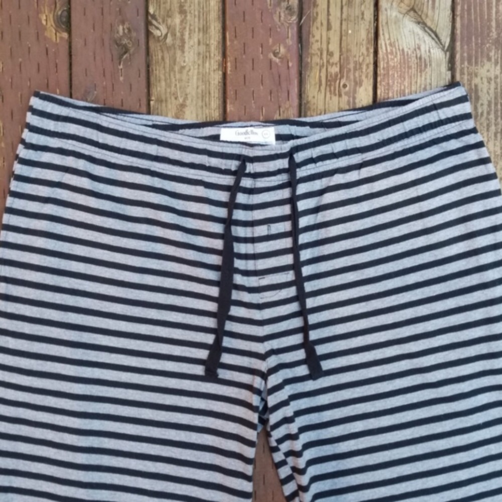 Goodfellow Black and Gray Striped PJ Bottoms - XXL - Picture 2 of 8